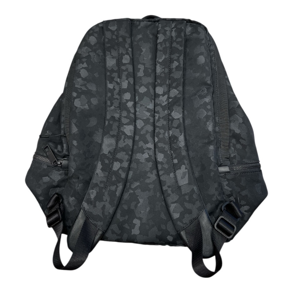 LULULEMON City Adventurer Backpack 17L Jacquard Camo Obsidian Black - Picture 7 of 13